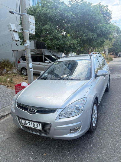 Hyundai i30 CW Bạc 137.000 km
