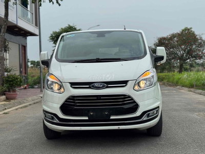 Ford Tourneo 2020 titanium 8,4v