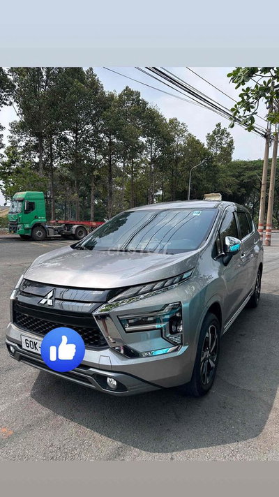 Mitsubishi Xpander Premium 2022 Bạc odo 9v k lỗi