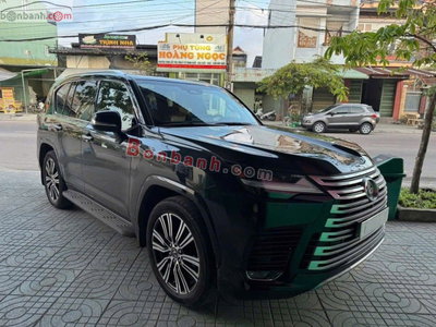 Xe Lexus LX 600 Urban 2025