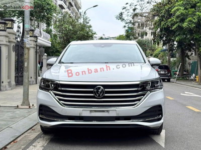 Xe Volkswagen Viloran Premium 2024