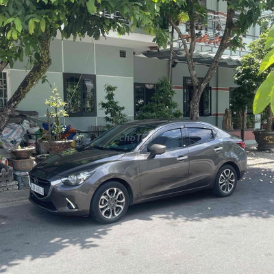 Bán Mazda 2 sedan 2018 Luxury