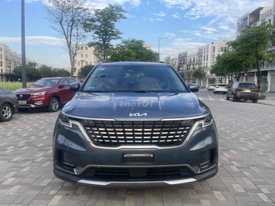 Kia Carnival 2024 bản 2.2D Signature