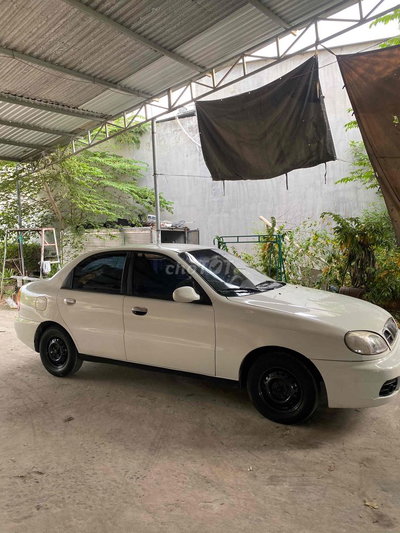 Daewoo Lanos Trắng Số sàn