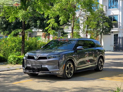 Xe VinFast VF9 Plus 6S SDI 2023