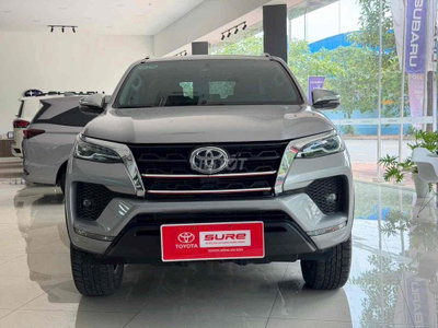 TOYOTA FORTUNER 2021 DẦU TỰ ĐỘNG 1 CẦU
