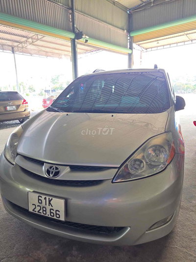 Toyota Sienna 2007 - 130000 km