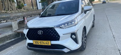 Toyota Veloz Cross 2023 Trắng