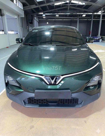Xe điện VinFast VF6 Plus 2024 Xanh