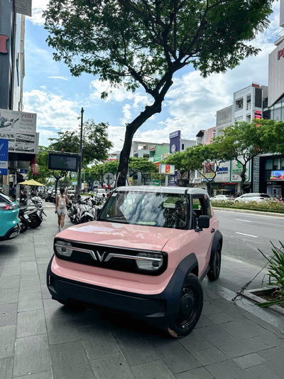 Xe ô tô điện Vinfast VF 3 Hồng giá cực tốt sẵn xe