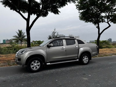 Isuzu D-Max 2017 Xám