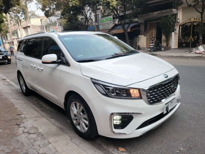 Kia 7c SEDONA model 2019 Bản Cao Cấp-Trắng Camay