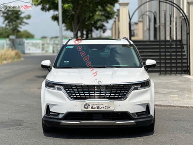 Xe Kia Carnival Signature 2.2D 2022