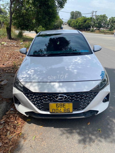 Hyundai Accent 2022 MT Trắng 169301 km