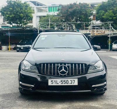 Mercedes-Benz C300 AMG 2012 Đen