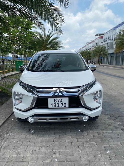Mitsubishi Xpander Premium 2021 Trắng 16700km