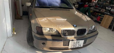 BMW 318i 2003 Vàng cát