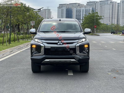 Xe Mitsubishi Triton 4x2 AT Mivec Premium 2021