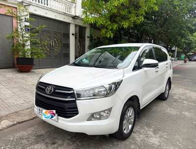 Bán Toyota INNOVA cuối 2019 E zin xe nhà đi: 398tr