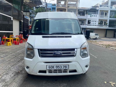 Ford Transit 2018 10 chỗ Trắng
