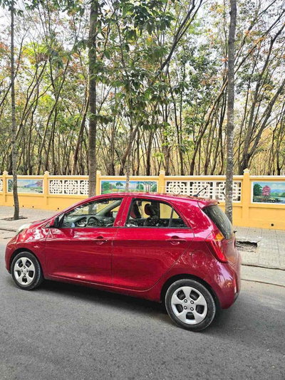 KIA Morning Đỏ đô 5 chỗ