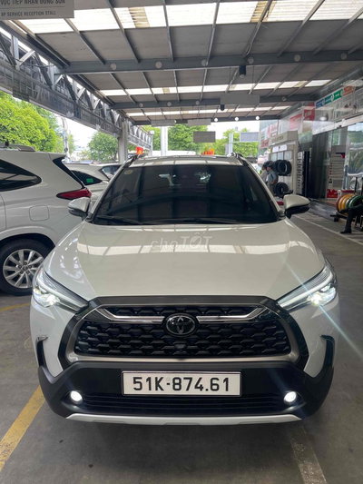 Toyota Corolla Cross 1.8V 2023 / Chuẩn 18.000km