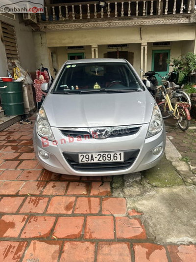 Xe Hyundai i20 1.4 AT 2011