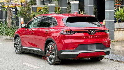 Xe VinFast VF8 Plus AWD 2022