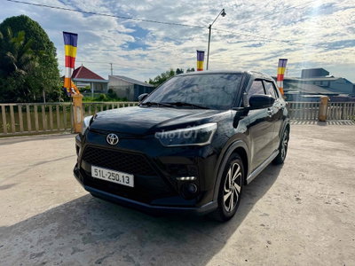 Toyota Raize 1.0 Turbo 2023 Đen 8000 km