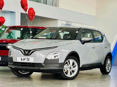 Xe ô tô điện VinFast VF 5 Plus Xám