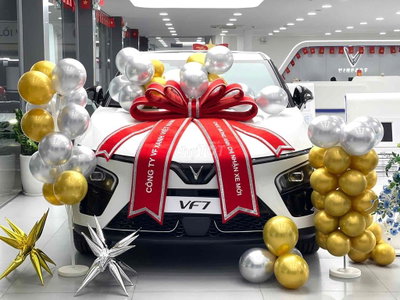 VinFast VF7 2026