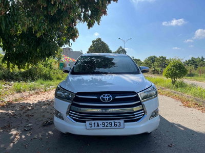 Toyota Innova 2019 2.0E - 135689 km