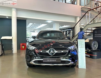 Xe Mercedes Benz GLC 200 4Matic 2025