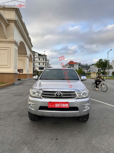 Xe Toyota Fortuner 2.7V 4x4 AT 2009
