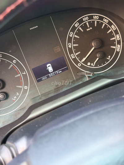 Toyota Innova 2023 2.0E Nâu 88219 km