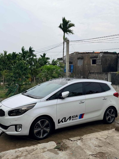 Kia Rondo 2015 dk 2016 Đặc biệt Trắng