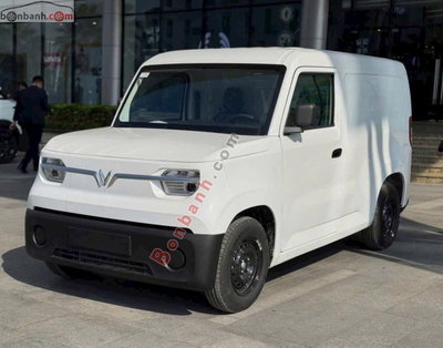 Xe VinFast EC Van Tiêu Chuẩn 2026