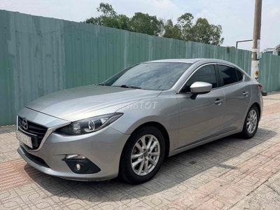 Mazda 3 2015 1.5 nhập khẩu chất lượng khác xe lắp