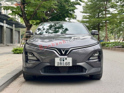 Xe VinFast VF6 Plus 2024