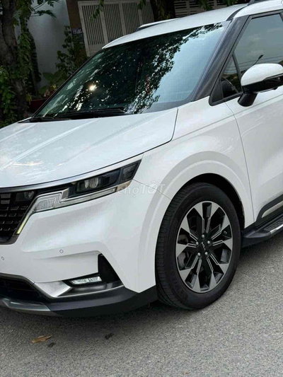 Kia Carnival sx 2023 2.2 Dầu Premium 7 ghế 1 chủ