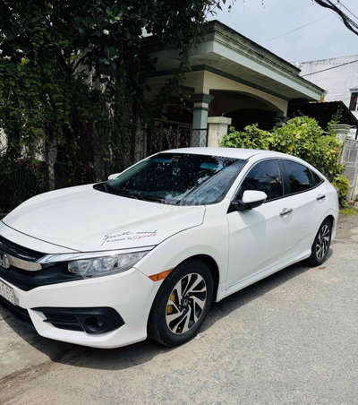 Honda Civic 1.8E 2018 Trắng . odo 86k km . zin