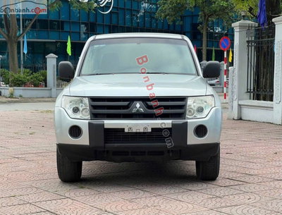 Xe Mitsubishi Pajero 3.0 2008
