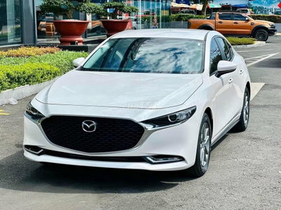 Mazda 3 Luxury - ƯU ĐÃI HƠN 100% LPTB