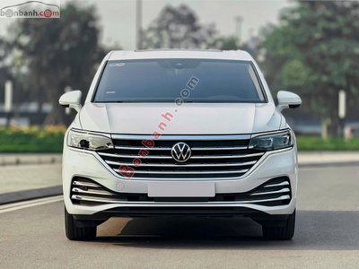 Xe Volkswagen Viloran Luxury 2023