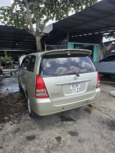 Toyota Innova 2006 G Vàng cát