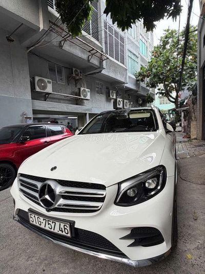 Mercedes-Benz GLC 300 4MATIC 2019 Trắng 3500 km
