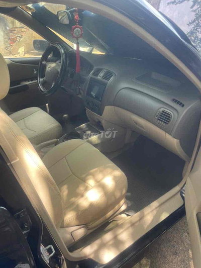 Ford Laser 2005 140000 km Đen