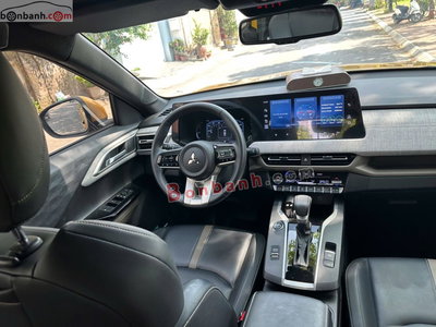 Xe Mitsubishi Xforce Premium 2024