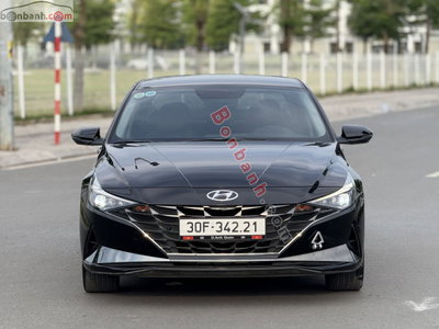 Xe Hyundai Elantra 2.0 AT Cao cấp 2023