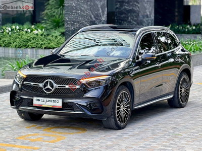 Xe Mercedes Benz GLC 300 4Matic 2023